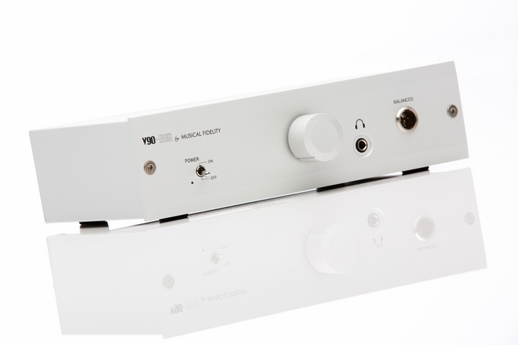 Musical Fidelity V90 BHA + MF200B - najtańszy zbalansowany system słuchawkowy na rynku